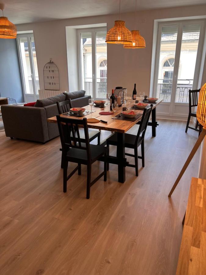 Bel appartement T3 rénové avec cour intérieure - Villa Marie Bagnères-de-Luchon Exterior foto