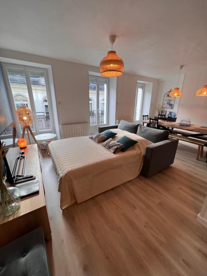 Bel appartement T3 rénové avec cour intérieure - Villa Marie Bagnères-de-Luchon Exterior foto